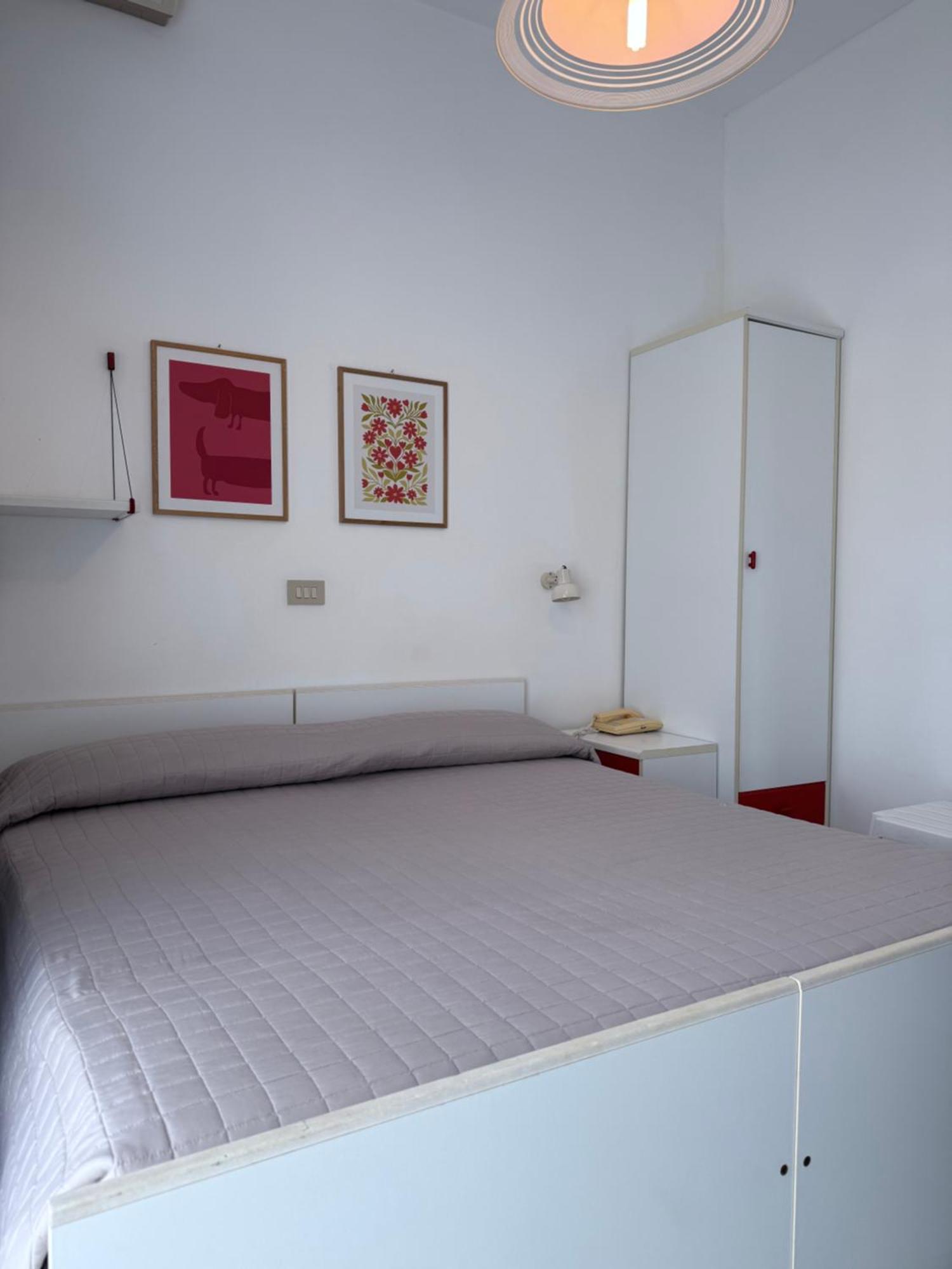 לידו די ג'סולו Hotel Wally מראה חיצוני תמונה